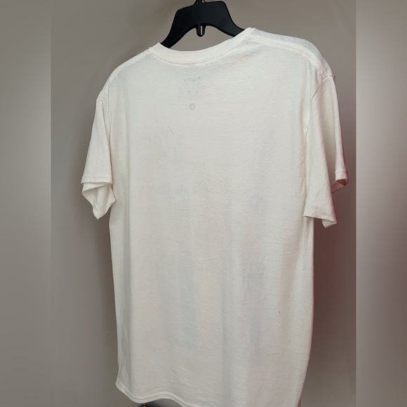 BTS Speak Yourself Official Concert T-Shirt - Picture 2 of 2